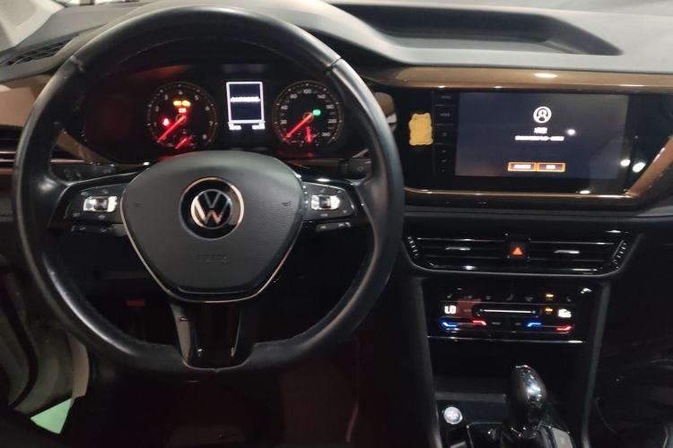 Used Volkswagen Tharu 2021 280TSI Two-Wheel Drive Comfort Edition
