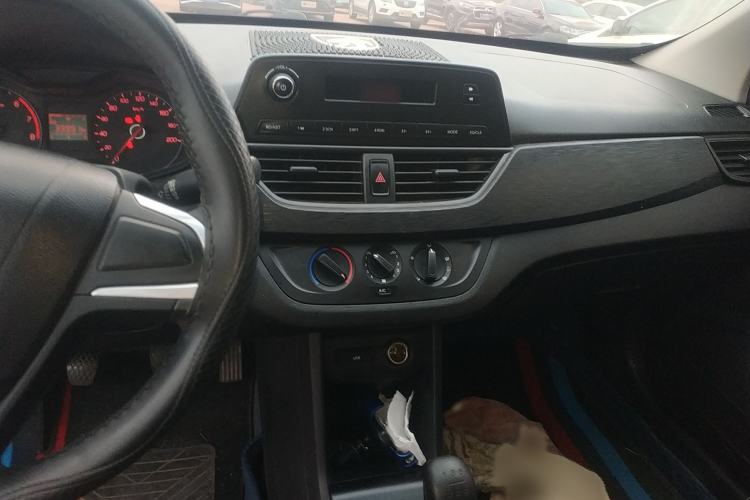 Used Baojun 310 2016 1.2L manual Comfort trim level
