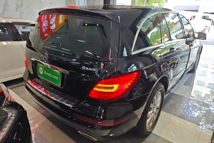 Used Mercedes-Benz R-Class 2014 R 320 4MATIC Business Model