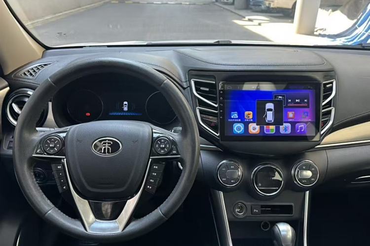 Used BYD Song 2016 GaiShi Edition 1.5TID Automatic Elite Model
