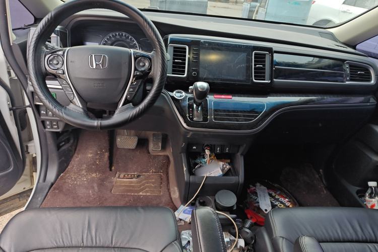 Used Honda Elysion 2019 2.0L Hybrid Luxury Edition
