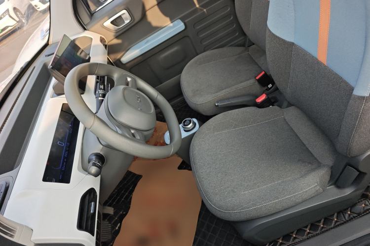 Used Geely Galaxy Panda 2023 Panda Mini 120km Cute Bear
