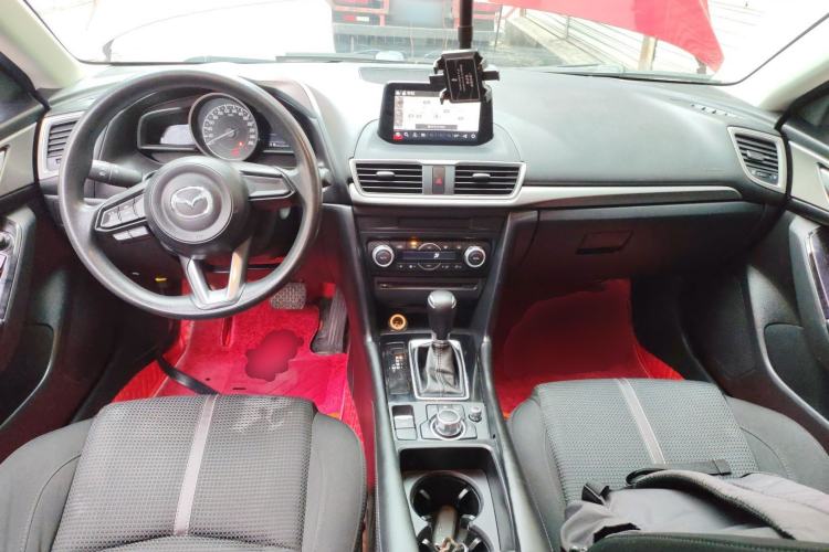 Used Mazda Mazda 3 Axela 2017 Sedan 1.5L Automatic Luxury Model Emission Standard China V
