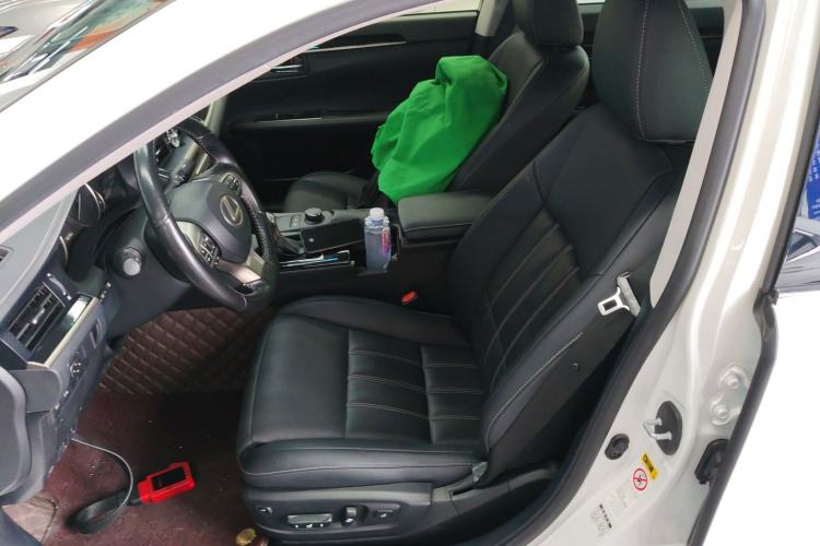 Used Lexus ES 2015 200 Comfort Edition
