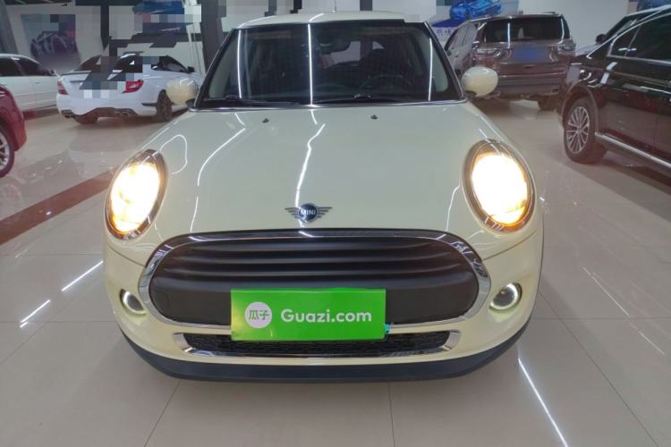 Used  MINI 2019 1.5T ONE PLUS
