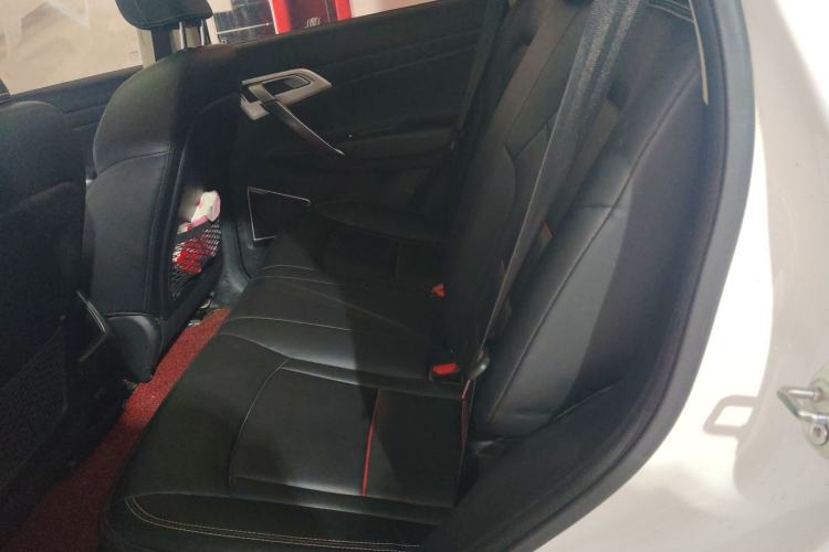 Used Geely Auto Emgrand X7 Sport 2020 1.8TD Manual Two-Wheel Drive Zhiya Model
