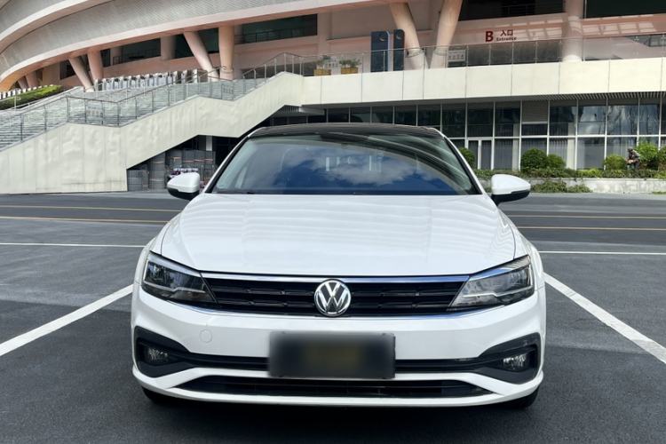 Used Volkswagen Lamando 2019 230TSI DSG Vision Edition China VI Standard
