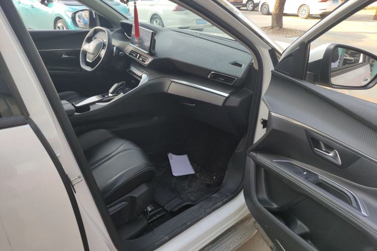 Used Peugeot 5008 2021 400THP 5-Seater Power Edition
