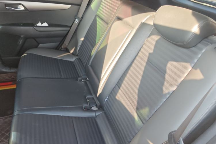 Used Kia Sportage R 2018 2.0L Automatic Smart Luxury Version China V Standard
