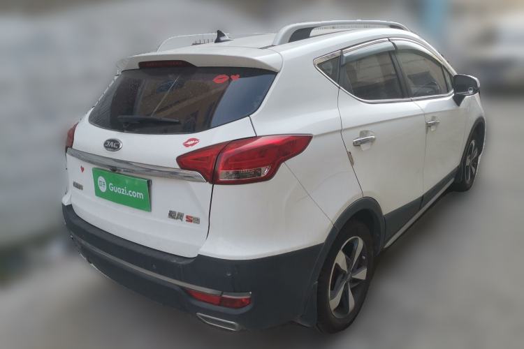 Used  Refine S3 2017 1.6L Manual Smart Connectivity Model
