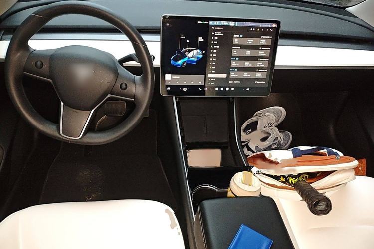 Used Tesla Model 3 2020 Long-Range Rear-Wheel-Drive Version
