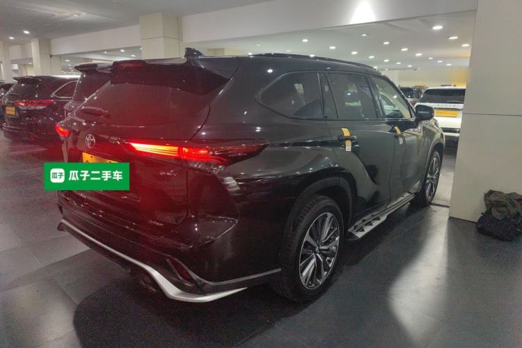 Used Toyota Crown Land Cruiser 2024 2.5L HEV Four-Wheel Drive Premium Edition
