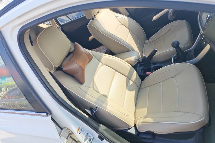 Used Suzuki S-Cross 2014 1.6L Manual Two-Wheel Drive Entry Model
