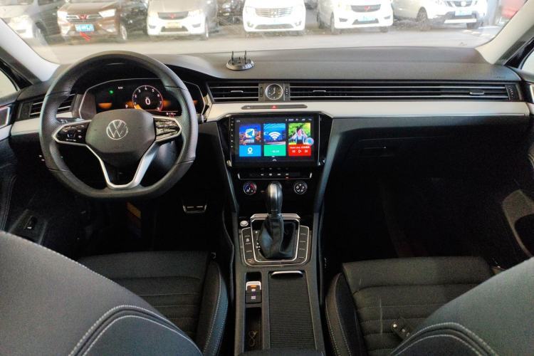 Used Volkswagen Magotan 2025 Zhongxiang Version 280TSI DSG Comfort Edition
