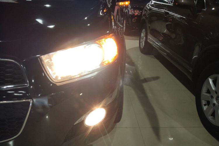 Used Chevrolet Captiva 2014 2.4L 4x4 Flagship Edition 7 Seats
