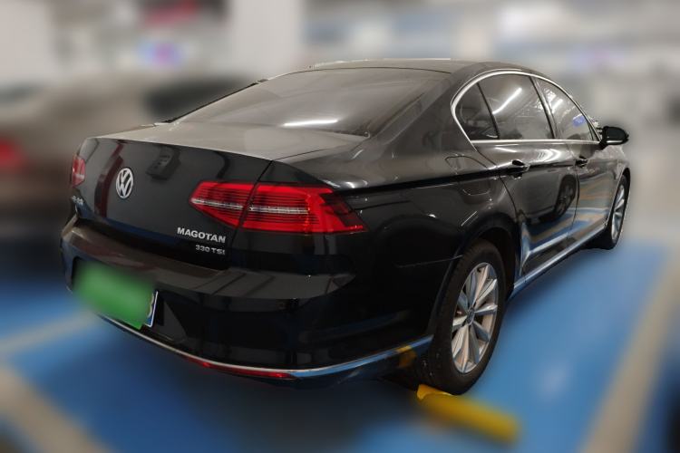 Used Volkswagen Magotan 2018 330TSI DSG Advanced Model
