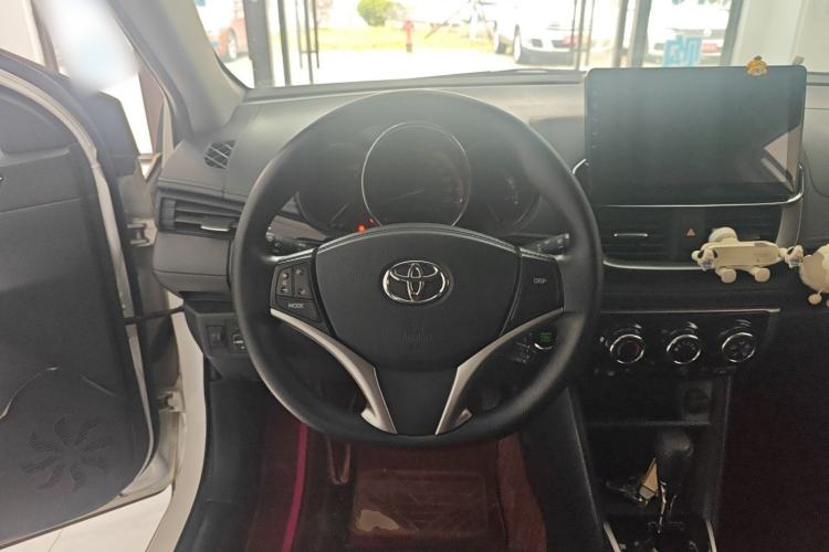Used Toyota YARiS L 2022 X-Trail 1.5L CVT Luxury PLUS Edition
