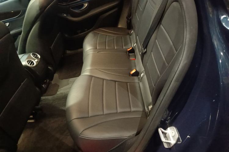 Used Mercedes-Benz GLC 2019 Facelift GLC 260 L 4MATIC Luxury Model