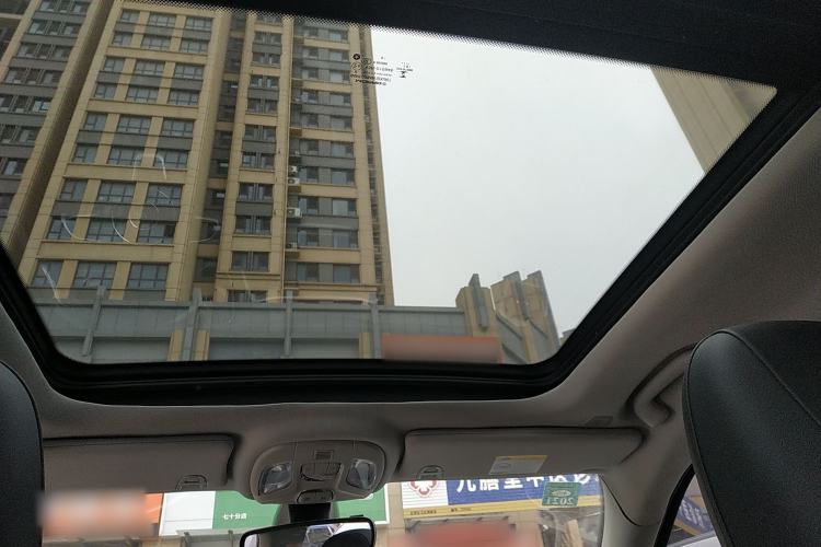 Used  Compass 2019 200T Automatic Family Edition - Connected Large Screen Version