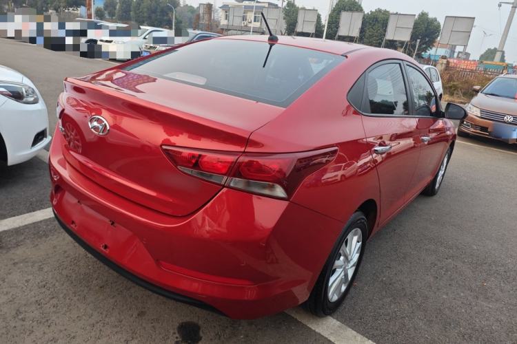 Used Hyundai Verna 2016 1.4L Automatic Cool Edition GLS