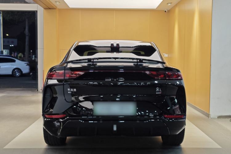 Used BYD Song L EV 2025 Intelligent Driving Version 662 km LiDAR Excellence Edition
