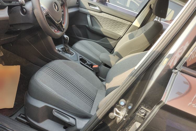 Used Volkswagen Tharu 2021 280TSI Two-Wheel Drive Trend Edition
