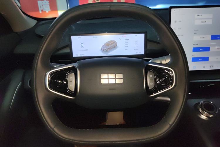 Used  E5 2024 530 km Exploration+ Version
