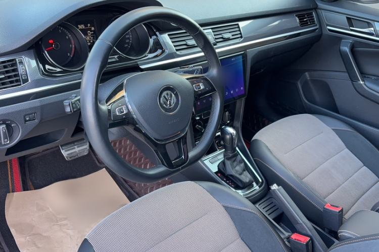 Used Volkswagen C-TREK 2020 1.5L Automatic Comfort Model
