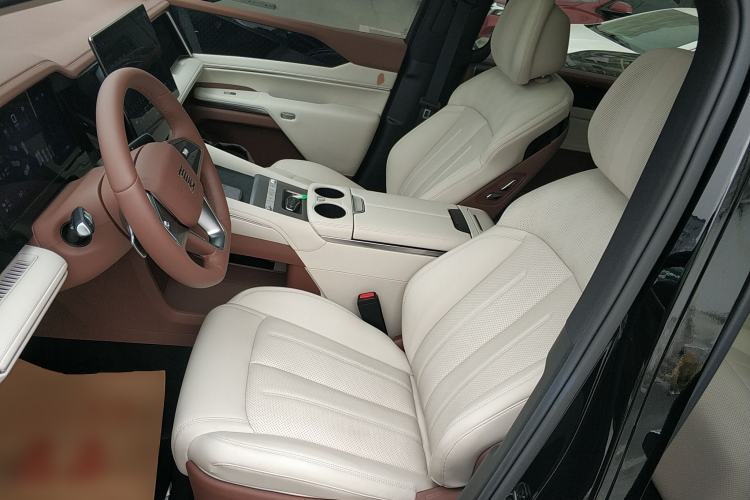 Used BYD Xia 2025 DM-i 1.5T 180km Excellence Model
