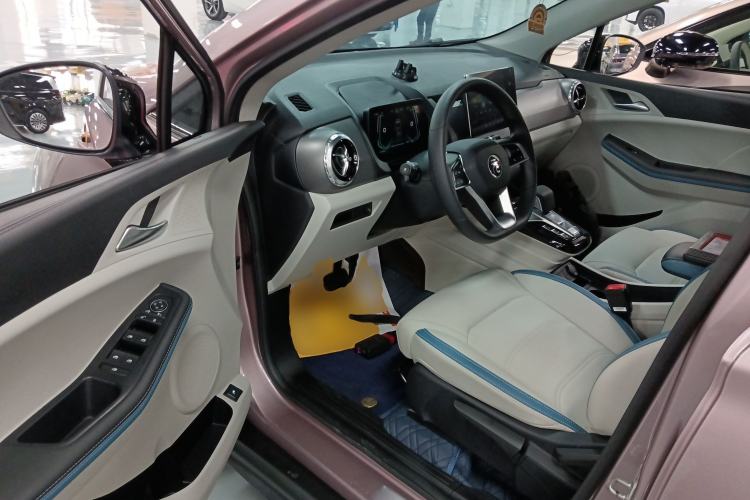 Used BYD Yuan Pro 2023 401KM Luxury Version
