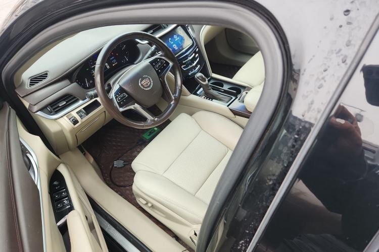 Used Cadillac XTS 2014 28T Comfort Version
