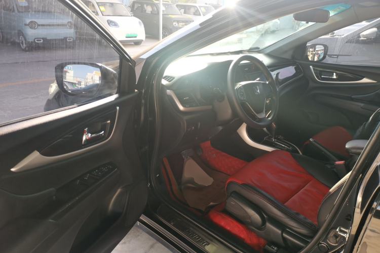 Used Honda Crider 2015 1.8L Automatic Luxury Edition
