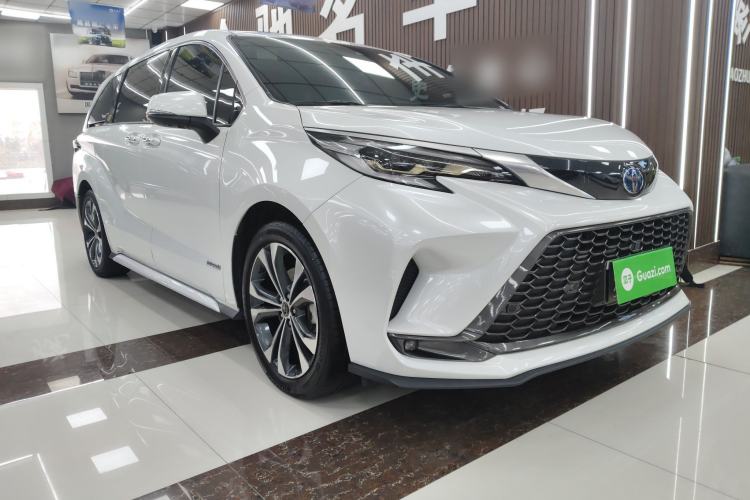 Used Toyota Granvia 2023 2.5L Hybrid Flagship VIP Edition