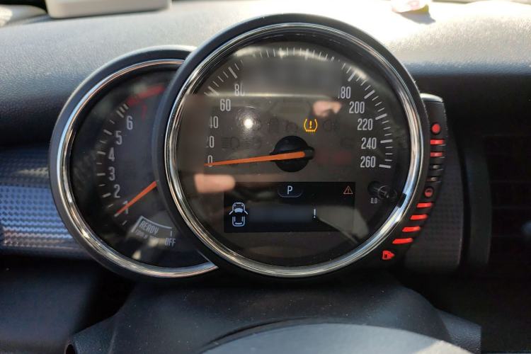 Used  MINI 2016 1.5T COOPER
