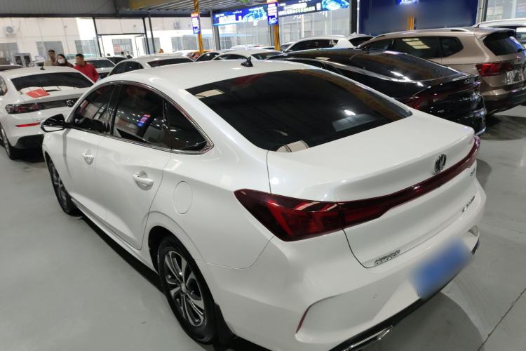 Used Changan Eado 2022 PLUS Blue Whale NE 1.4T GDI DCT Prestige Edition
