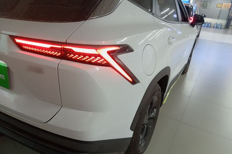 Used JETOUR Dashing 2025 1.5T DCT Youth UP