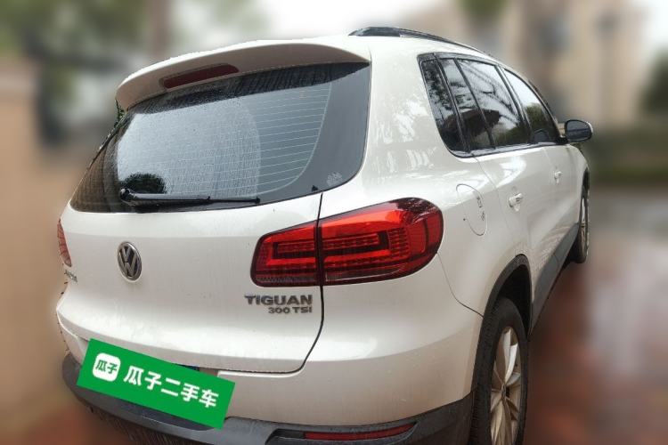 Used Volkswagen Tiguan L 2017 300TSI Automatic Two-Wheel Drive Silk Road Comfort Edition
