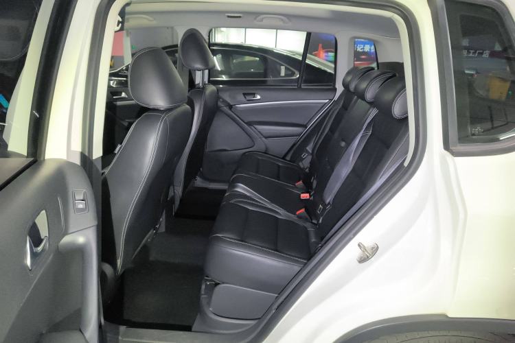 Used Volkswagen Tiguan 2016 280TSI Automatic Two-Wheel Drive Silk Road Comfort Edition
