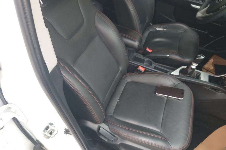 Used  Refine S3 2016 1.5L Manual Luxury Smart Version