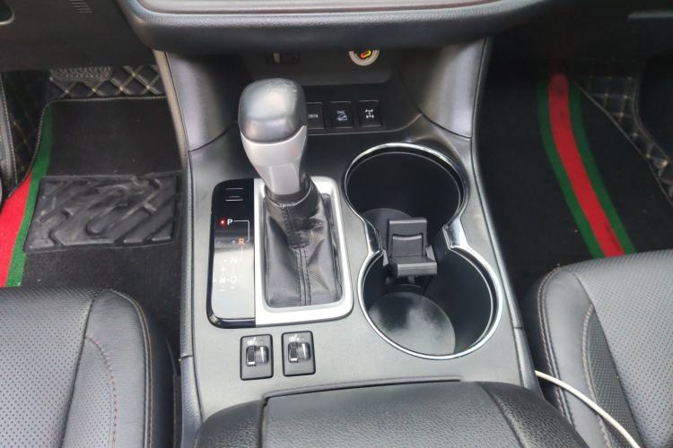 Used Toyota Highlander 2017 2.0T Four-Wheel Drive Luxury Edition 7 Seats
