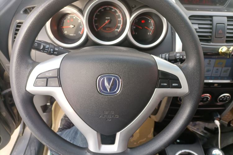 Used Changan CX20 2014 1.4L Manual Sunroof Navigation Version – China IV Standard
