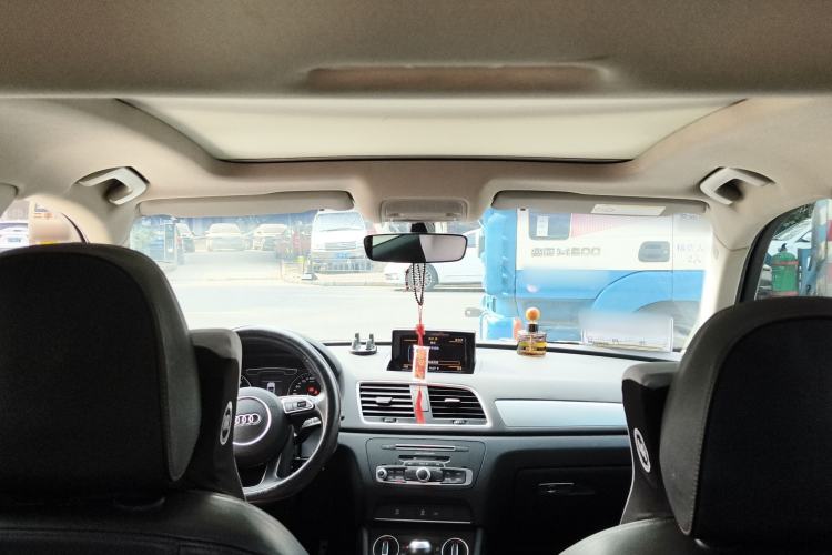 Used Audi Q3 2017 30 TFSI Fashion Model
