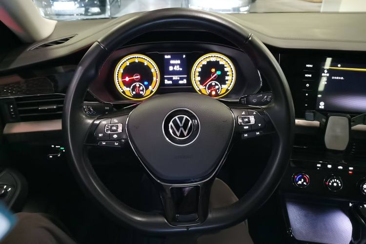 Used Volkswagen Passat 2021 330TSI Elite Edition
