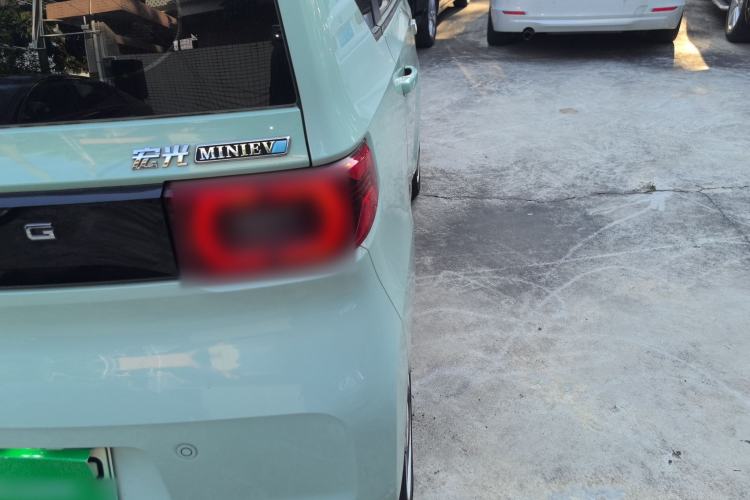 Used Wuling Hongguang MINIEV 2021 Macaron Premium Model – Lithium Iron Phosphate
