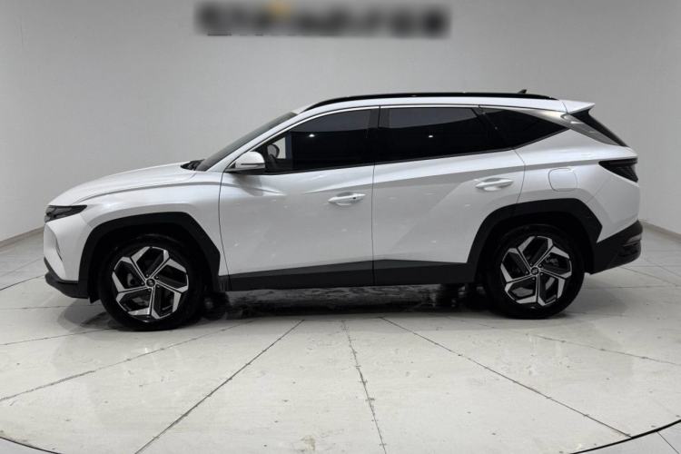 Used Hyundai Tucson 2023 Tucson L 1.5T Automatic Two-Wheel Drive DLX Luxury Edition