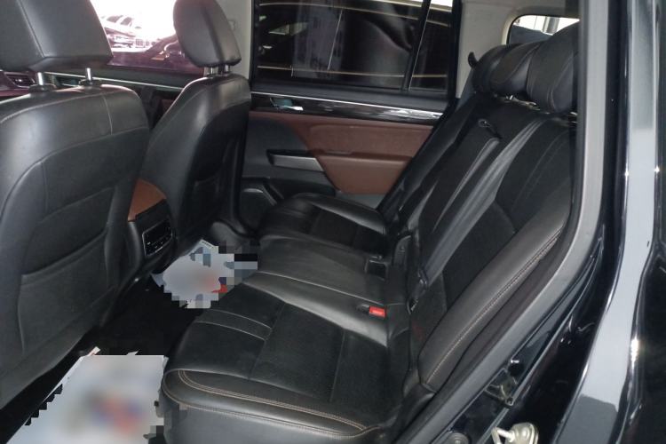 Used GAC Trumpchi GS8 2017 320T Two-Wheel Drive Luxury Smart Connectivity Version (7 Seats)
