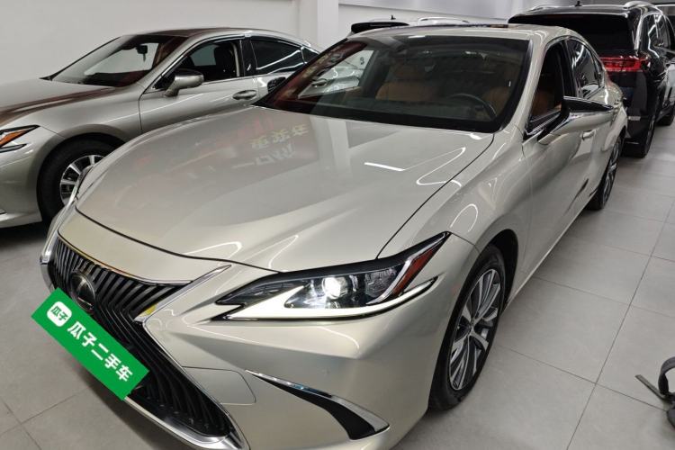Used Lexus ES 2018 200 Luxury Edition China V Standard
