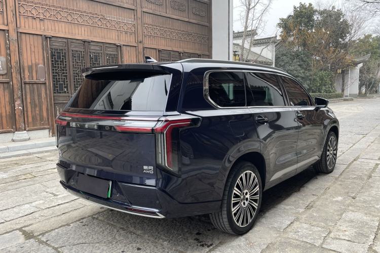 Used  Lanyue C-DM 2025 180 Ultra-Long Range Ultra All-Wheel Drive 7-Seater
