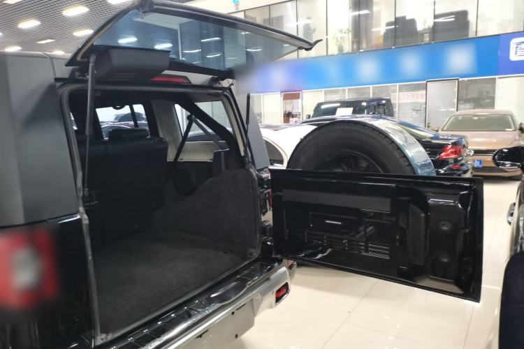 Used  BJ40 2020 2.0T Automatic Four-Wheel Drive Urban Hunter Edition Chivalrous Type
