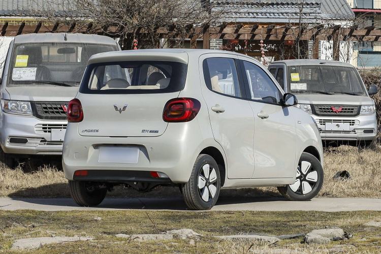 Used Wuling Hongguang MINIEV 2025 Four-Door Version Advanced Edition
